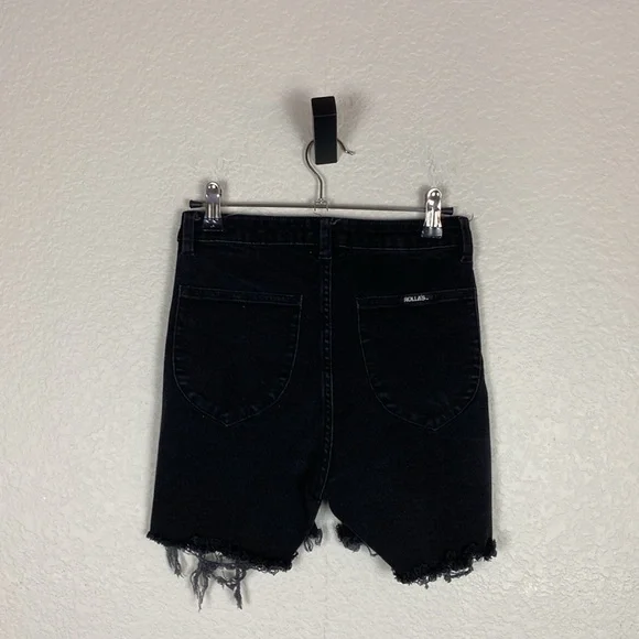 Rolla’s black cut off denim shorts - Picture 4 of 4